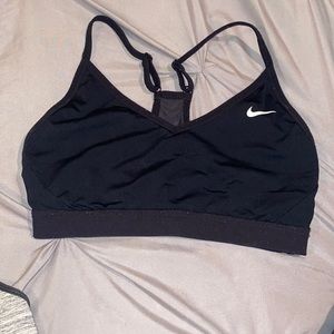 Black sports bra Nike